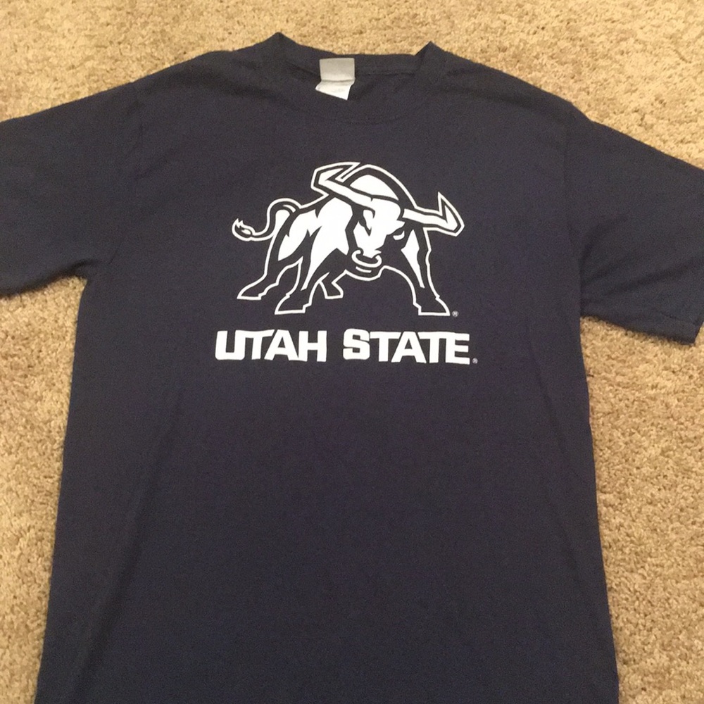 USU Utah state university aggies T-shirt